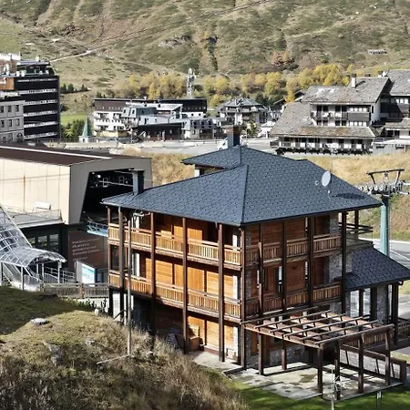 Cervino Base- Bluchalet Apartment Breuil-Cervinia